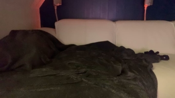 young_slut  08-11-2021